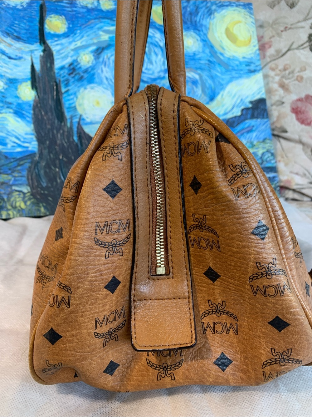 MCM Cognac handbag with lock and key - Picture 7 of 14